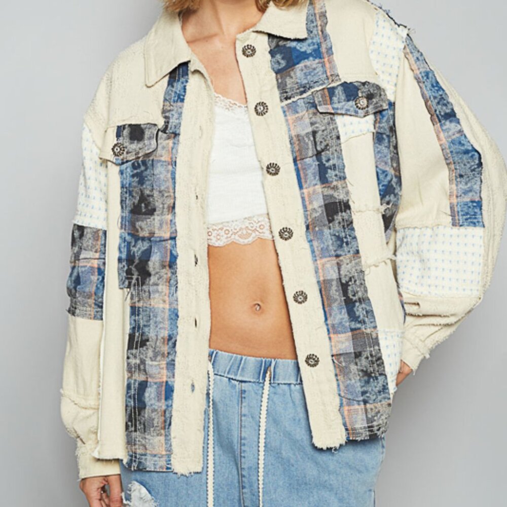 POL Jacket  Shacket in Twill and Plaid Mix Fabric Cream/Navy NWT